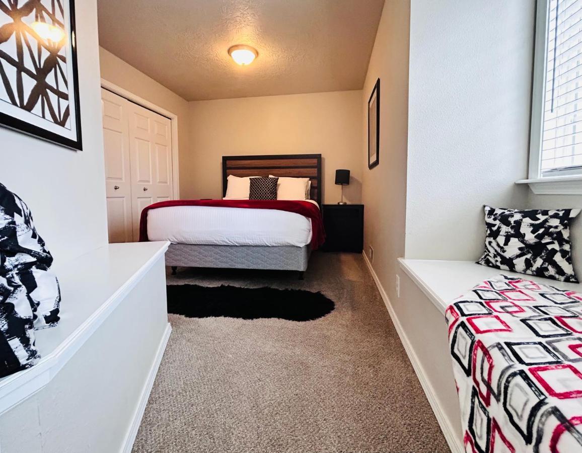 The Getaway Se Boise Condo Across The Street From Greenbelt, Bown Crossing And Boise River 3Bd 3Bath, 4 Beds! Lovely, Homey, Dining Table Seats 6 Extérieur photo